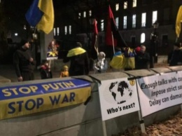 В Лондоне украинцы вышли на массовый митинг против агрессии России (фото, видео)