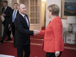 Стало известно, о чем говорили Путин и Меркель на G20
