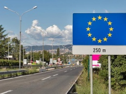 На границе с ЕС необходимо открывать новые пункты пропуска и модернизировать уже имеющиеся - эксперты