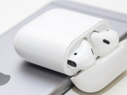 Новое поколение наушников AirPods придется ждать до 2020 года