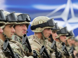В США назвали дату военного конфликта НАТО с Россией