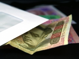 Зарплата по "черному": сколько украинцев получают деньги в конвертах, впечатляющие цифры