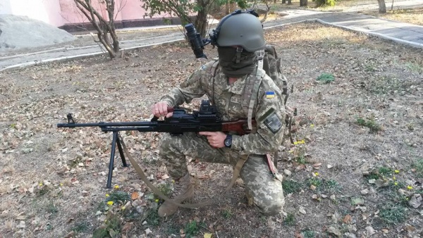Николаевские волонтеры передали солдатам технические средства поддержки и увеличения огневой мощи