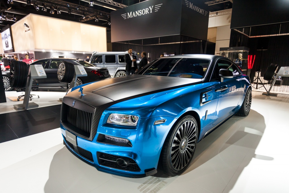 Роллс мансори. Rolls Royce Wraith 2020 Mansory. Роллс Ройс Mansory. Rolls Royce Wraith 2022 Mansory. Роллс Ройс врайт мансори 2020.