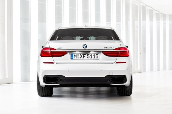 Автосалон во Франкфурте 2015: BMW 7-Series