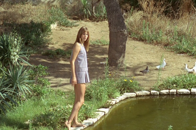 Роми Шнайдер В Черном Купальнике – Бассейн (1969)