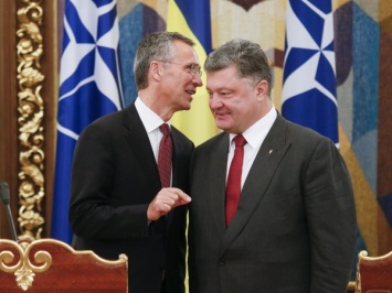 Столтенберг раскритиковал Киев, чтобы не ссориться с Москвой