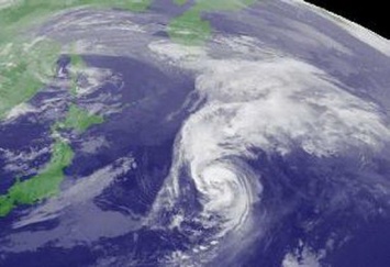 Тайфун «Дуджуан» образовался в Тихом океане и приближается к Японии