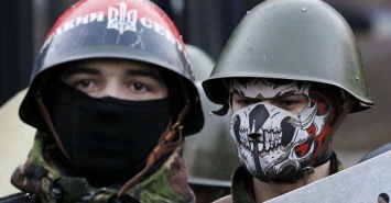 Вести с фронта: на Луганщине кадровых военных на позициях сменили правосеки и "Айдар"