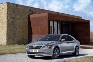 Skoda Superb будет доступен 30 сентября