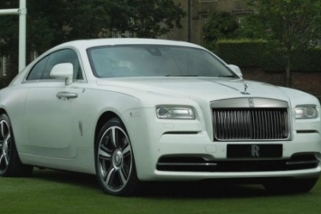 Rolls-Royce посвятил машину чемпионату по регби