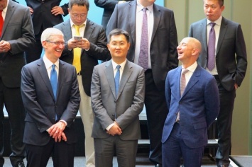 Китайский лидер встретился с представителями крупнейших западных IT-компаний