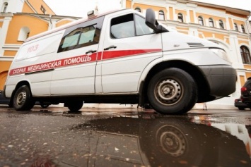 В Москве по факту падения девушки с парапета возбудили дело