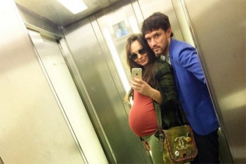 Жена футболиста «Динамо» Инна Жиркова родила третьего ребенка