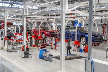 Tesla запустила завод электромобилей в Европе