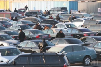 Украина отменила спецпошлины на ввоз импортных автомобилей