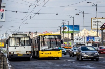 Пассажиры будут ездить в транспорте Киева не более 45 минут