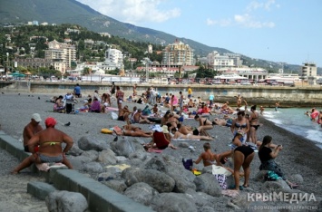 Крым принял почти 4 млн туристов