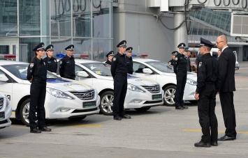 Полицейский автопарк в Киеве пополнился 85 машинами