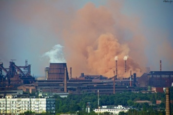 Запорожцев "атакуют" промышленные выбросы