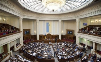 Сегодня Рада примет решение об отчете комиссии по расследованию стрельбы в Мукачево (прямая трансляция)