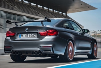 BMW проведет в Токио мировую премьеру серийной модели M4 GTS