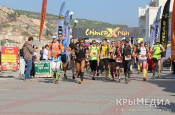 В Крыму полсотни спортсменов стартовали в 150-километром забеге (ФОТО)