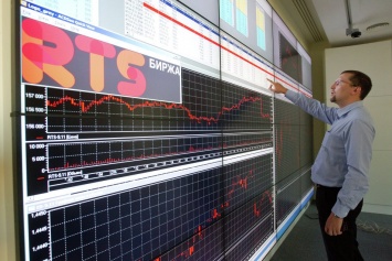 Российский рынок акций открылся снижением индексов на 0,03-0,34%