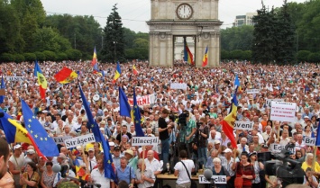 В Молдавии оппозиция отказалась от предложения правительства начать переговоры