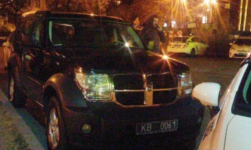 Полиция остановила сына нардепа Корчинской на "внедорожнике", который числится в розыске
