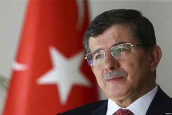 Премьер Турции назвал подозреваемых в теракте в Анкаре