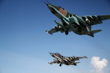 ЕС призывает Россию прекратить авиаудары по умеренной оппозиции в Сирии