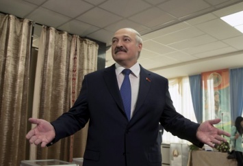 ЕС может приостановить санкции против Лукашенко на 4 месяца, "если не произойдет ничего неожиданного"