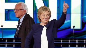 Теледебаты демократов в США: Клинтон закрепила статус фаворита