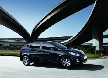 Hyundai поднял цены на самую популярную в России модель Solaris