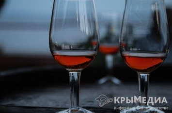 Крымские ученые лечат крыс вином