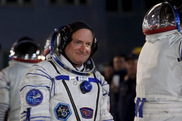 Астронавт NASA Скотт Келли стал рекордсменом по пребыванию в космосе
