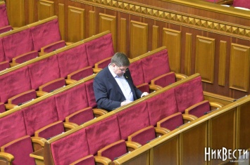 Григорян объявил, что нардеп-порошенковец Ливик агитирует за кандидатов от «Нашего края»