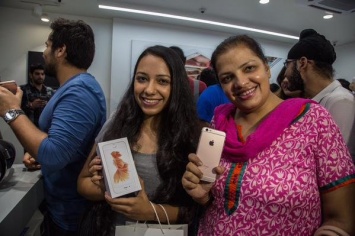 В Малайзии и Индии начались продажи смартфона iPhone 6s