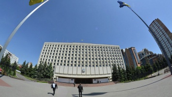 ЦИК зарегистрировала 105 кандидатов от "Оппозиционного блока" в Харьковский облсовет