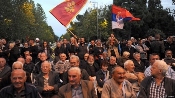 В Черногории оппозиция предъявила ультиматум премьеру