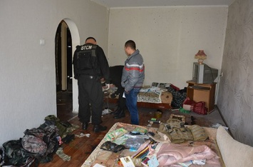 Правоохранители начали уголовное производство по факту взрыва гранаты в квартире