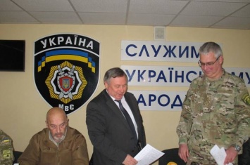 На Луганщине представили нового главного милиционера
