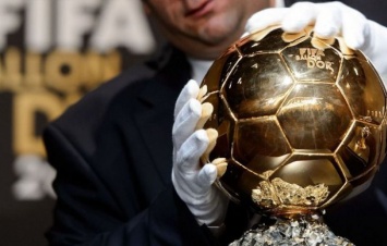 ФИФА огласила список из 23 претендентов на «Золотой мяч»-2015