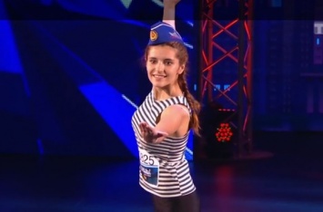 «Морячка» из Севастополя шокировала ведущих шоу «Танцы» (ВИДЕО)