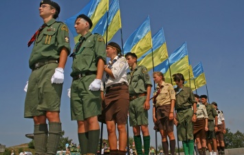 Каких патриотов будет воспитывать украинская власть?