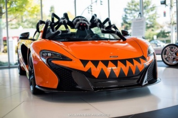 Суперкар McLaren превратили в страшную тачку для Хэллоуина