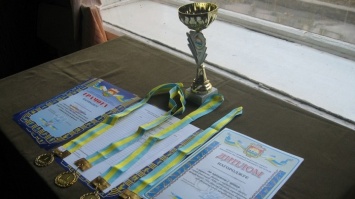 В Ингулецком районе прошел финал чемпионата по настольному теннису (фото)