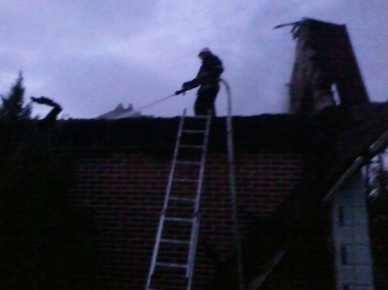 Николаевские огнеборцы ликвидировали пожар жилого дома