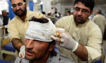 Увеличилось число жертв землетрясения в Афганистане